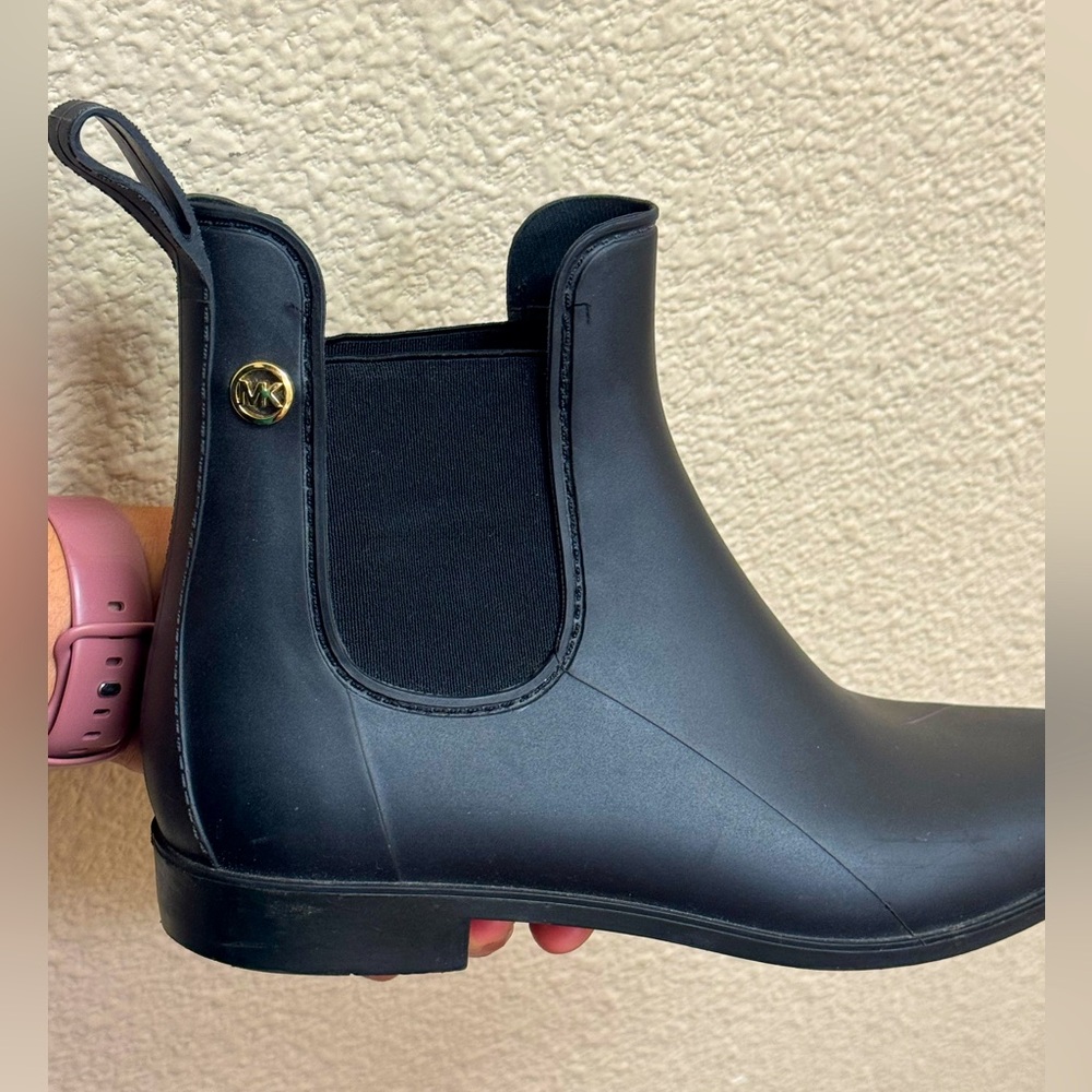 Black Ankle Rain Boots